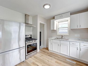 3333 Minnehaha Avenue, Minneapolis, MN 55406