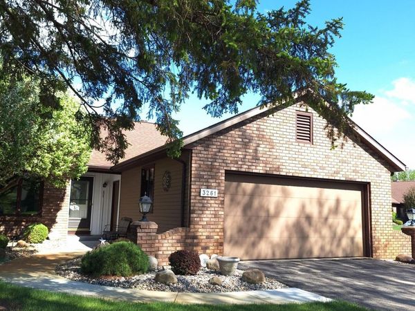 3261 Calvin Court SW, Grandville, MI 49418