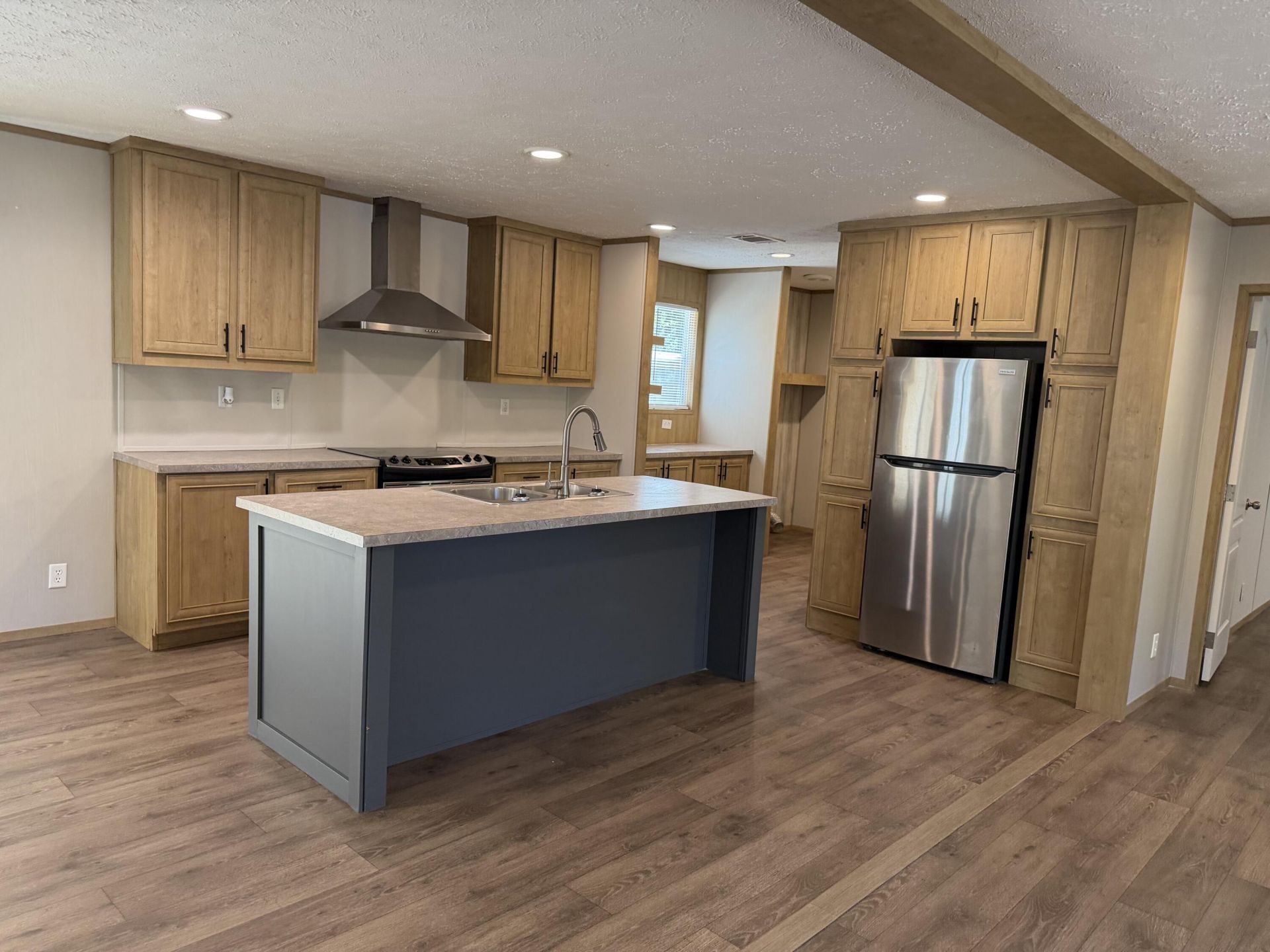 115 Ash Hill Drive Photo 8