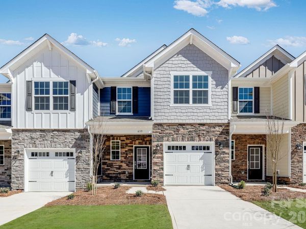 639 Sparano Loop , York, SC 29745