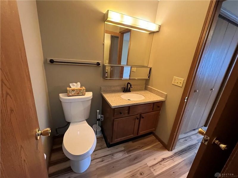 4512 E Ridgewood Road, Springfield, OH 45503 Photo 11