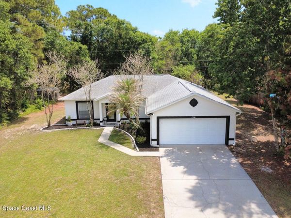1306 Valerius Street SE , Palm Bay, FL 32909