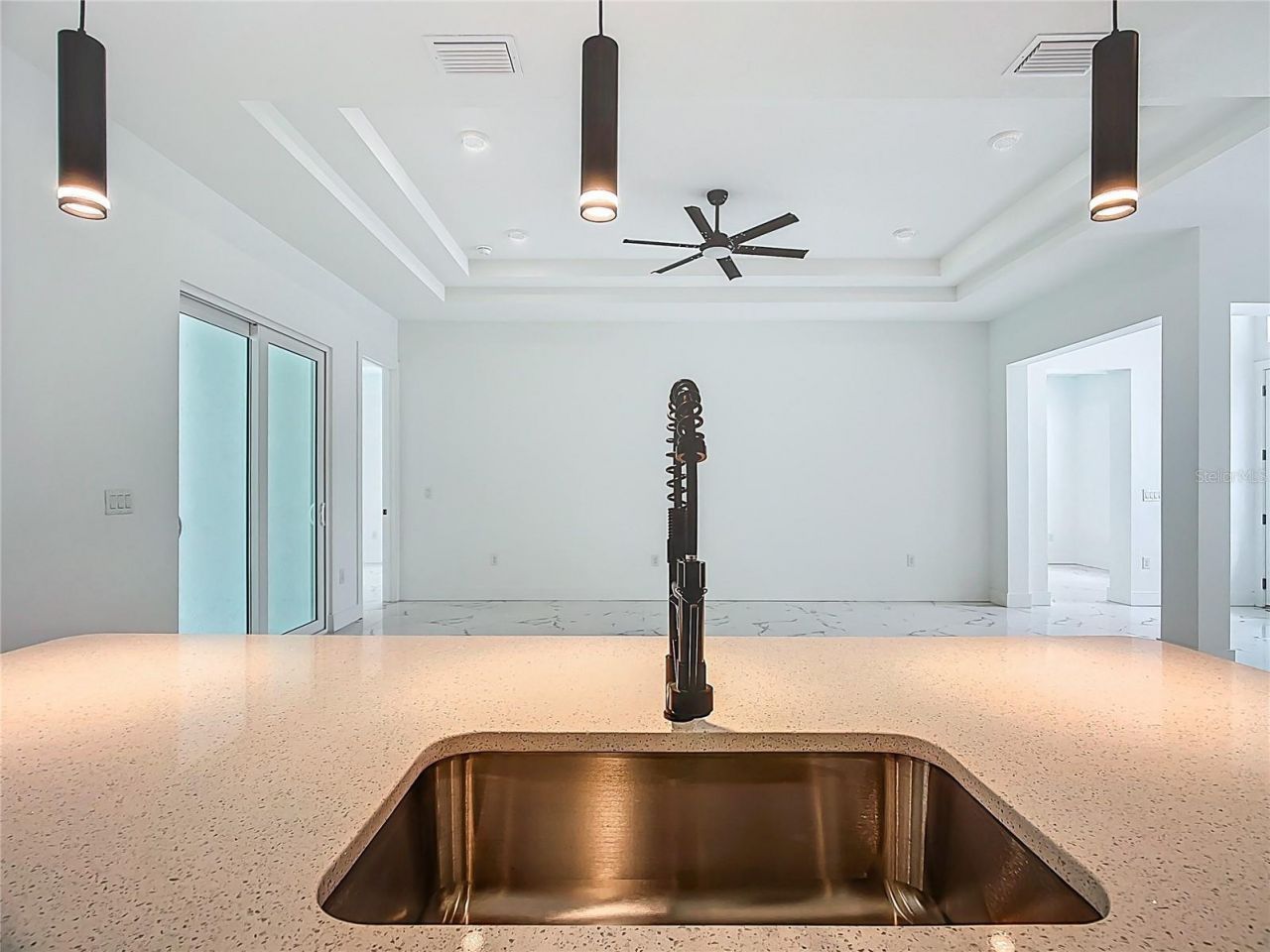 2105 Dorman Rock Place , Plant City, FL 33565 Photo