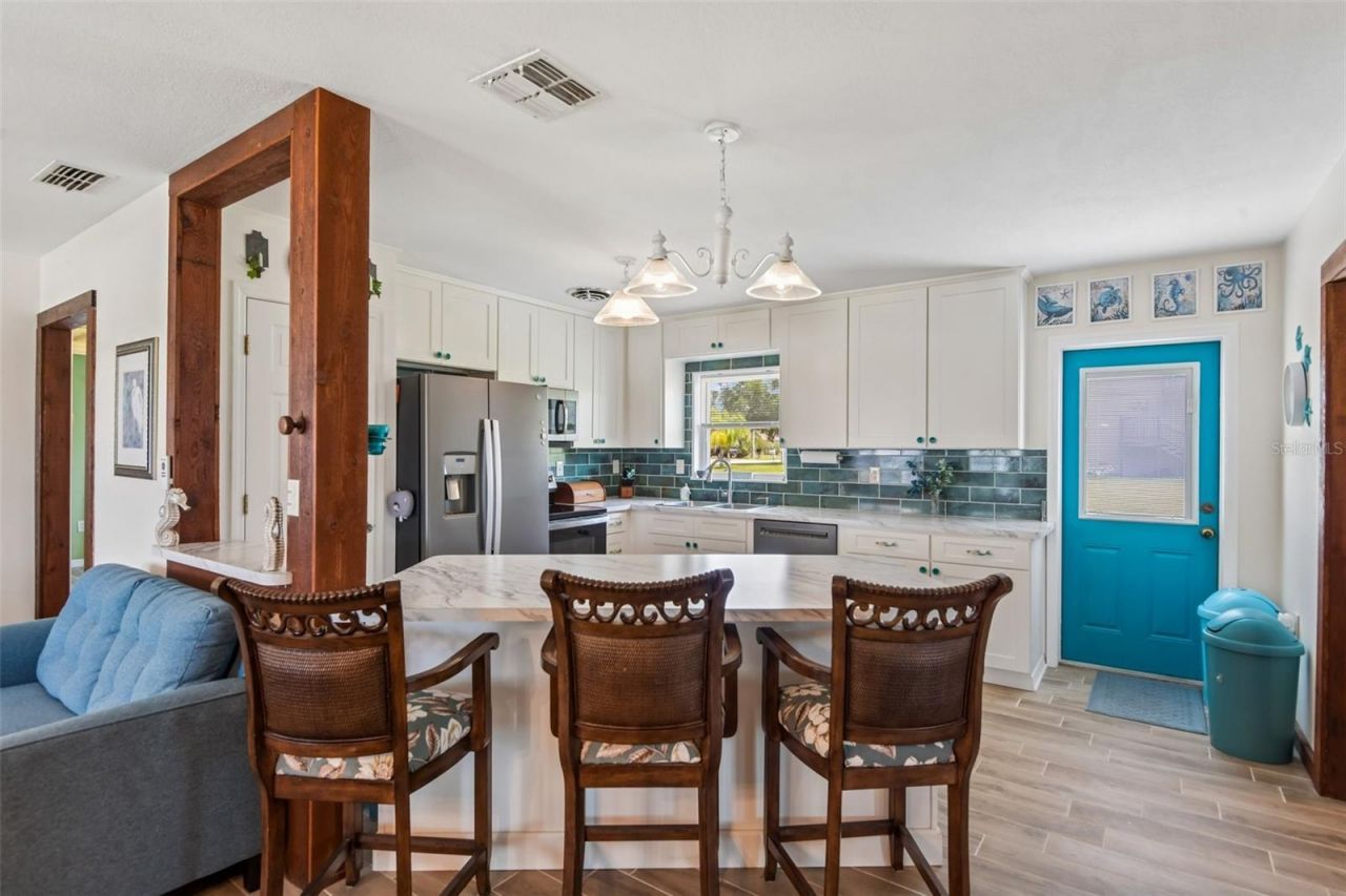 8212 Hayward Lane, Port Richey, FL 34668 Photo