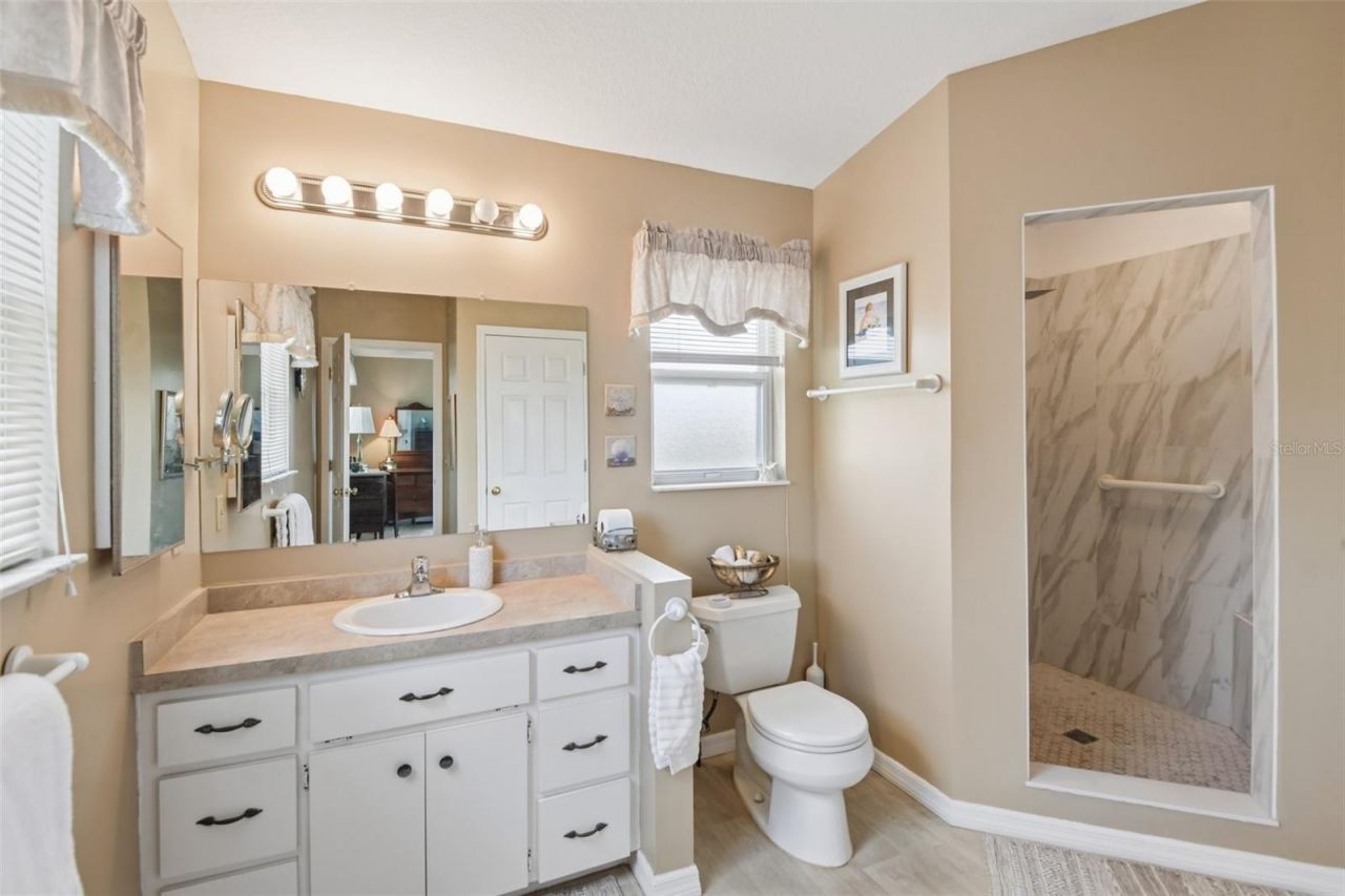 8212 Hayward Lane, Port Richey, FL 34668 Photo