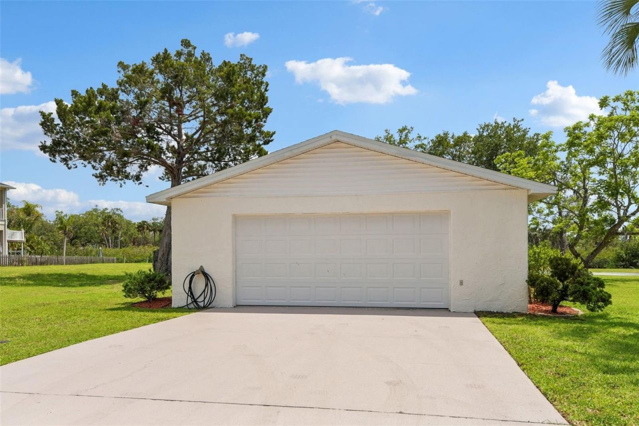 8212 Hayward Lane, Port Richey, FL 34668 Photo