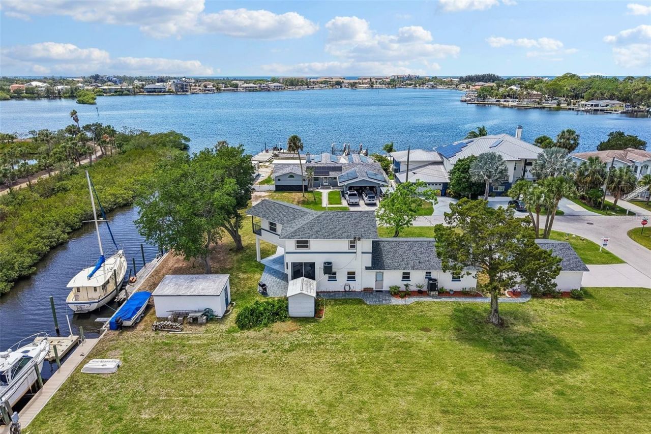 8212 Hayward Lane, Port Richey, FL 34668 Photo