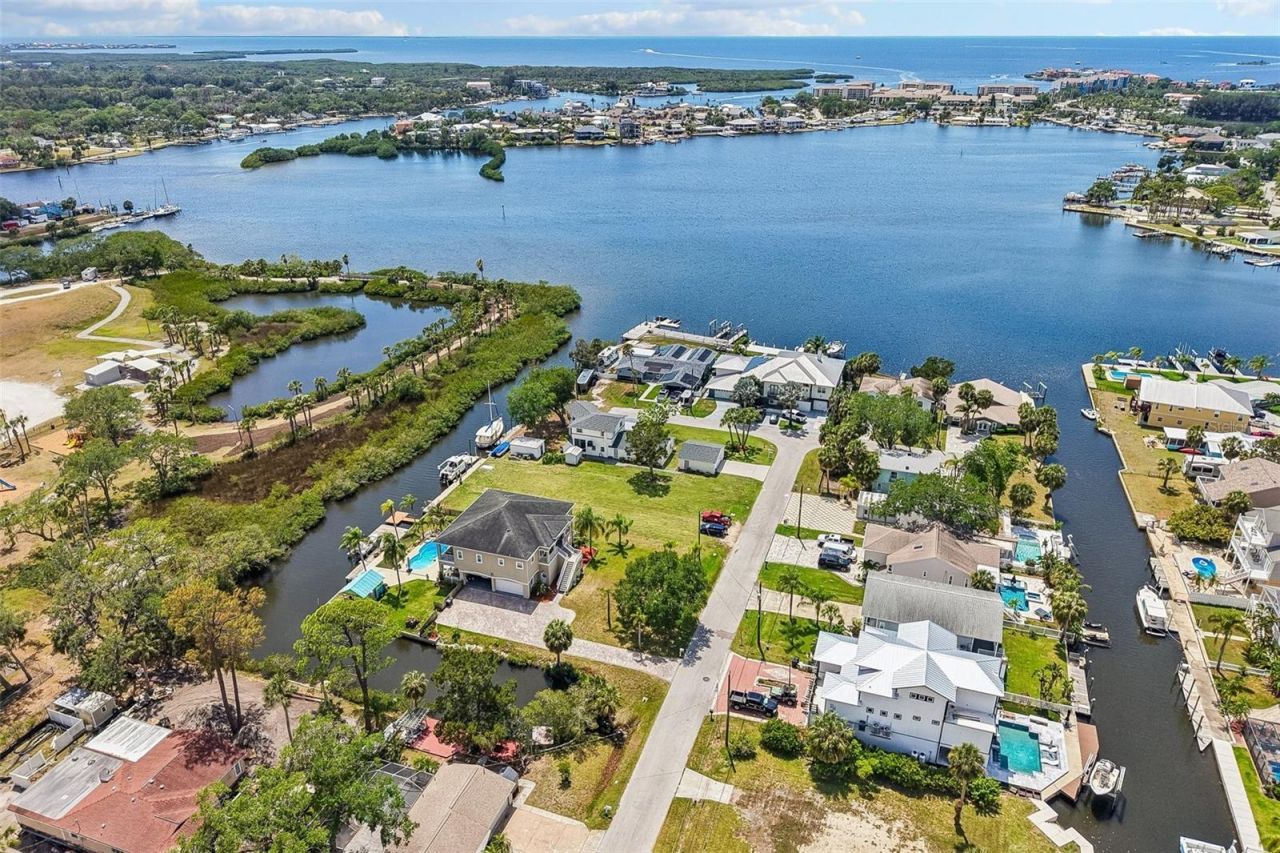 8212 Hayward Lane, Port Richey, FL 34668 Photo