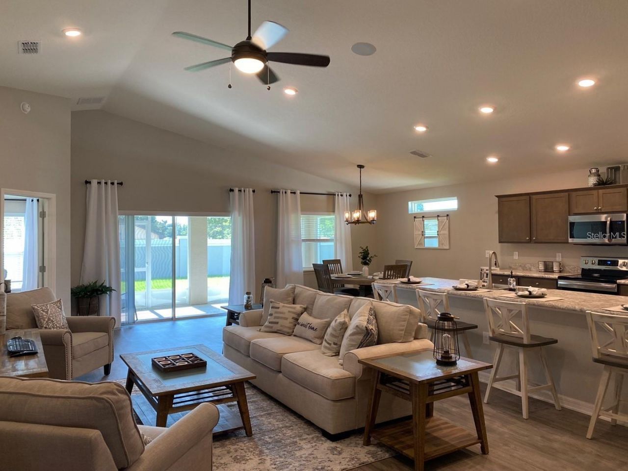 6392 Gardner Drive, Lakeland, FL 33813 Photo