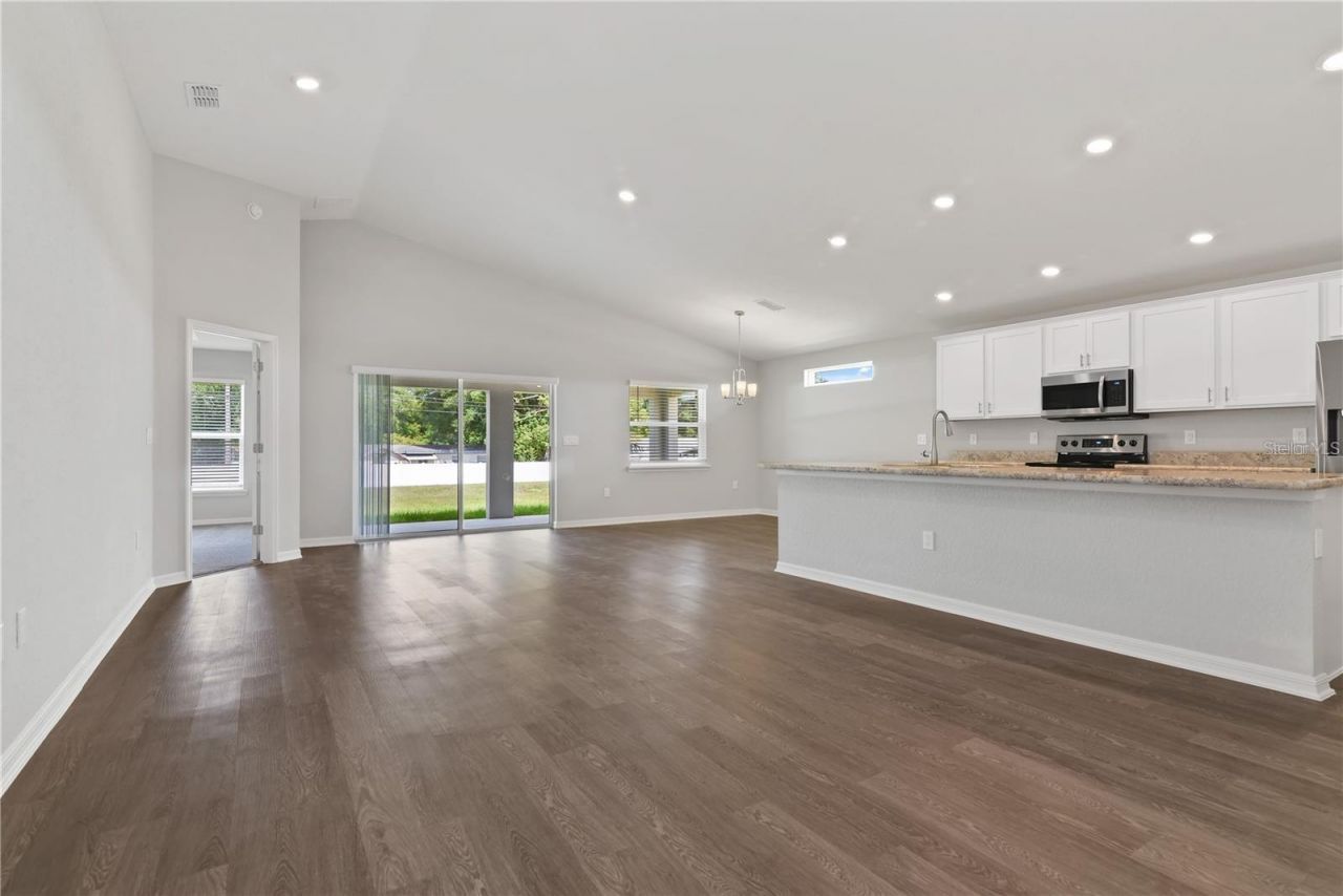 6392 Gardner Drive, Lakeland, FL 33813 Photo