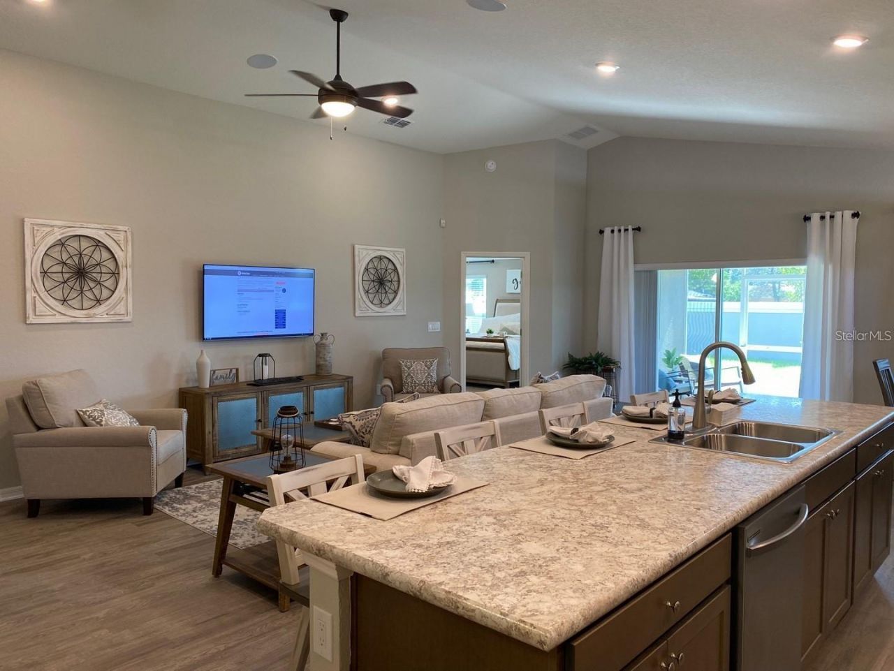 6392 Gardner Drive, Lakeland, FL 33813 Photo