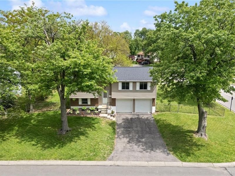 100 Wickham Farm Drive, Englewood, OH 45322 Photo 32