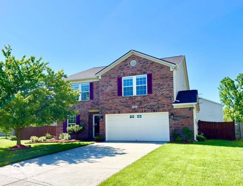 10385 Mcclain Drive, Brownsburg, IN 46112 Main Photo