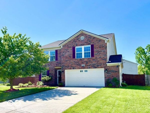 10385 McClain Drive, Brownsburg, IN 46112