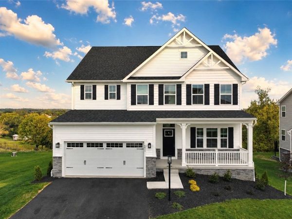 6453 Marco Ct, Irwin, PA 15642