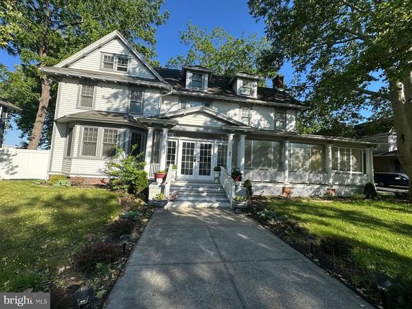 801 N DIVISION, SALISBURY, MD 21801