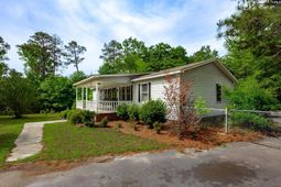 1571 Chestnut Road photo 4