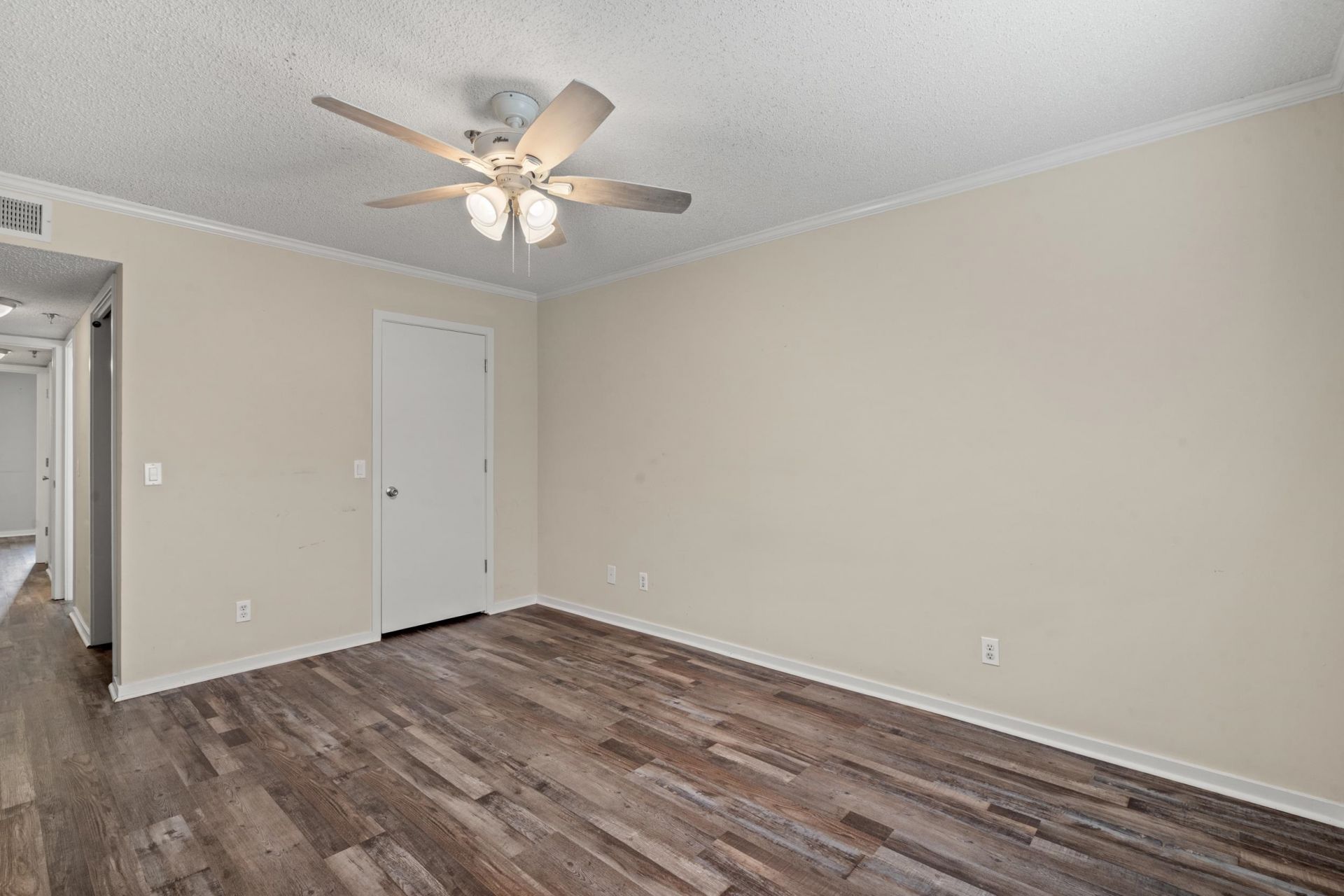 4015 Fairway Dr. Photo 5