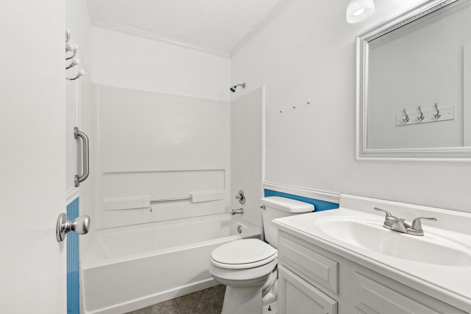 4015 Fairway Dr. Photo 8