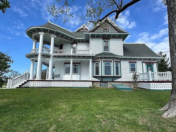 1002 Maple Street, Murray, IA 50174