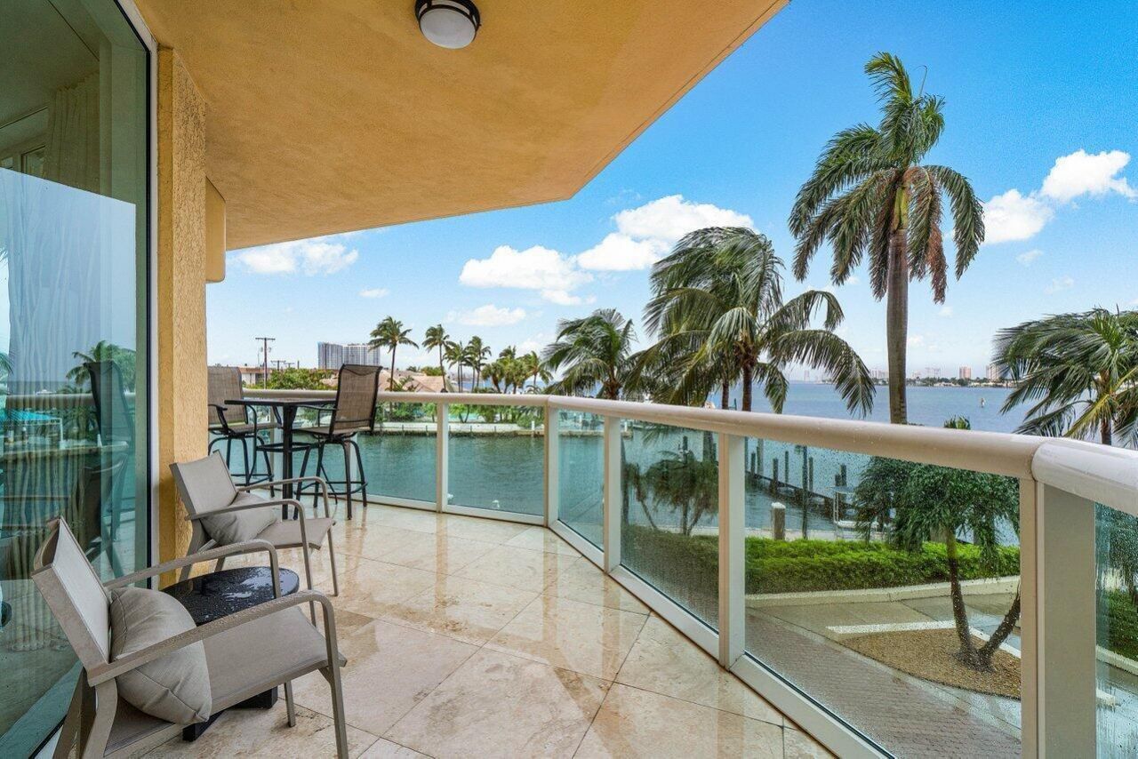 2650 Lake Shore Drive, Unit 206, Riviera Beach, FL 33404 Photo