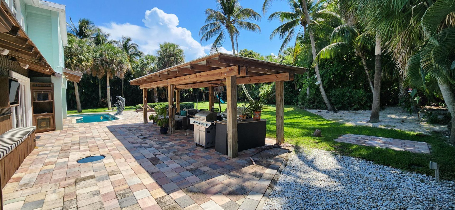 1066 SE Saint Lucie Boulevard, Stuart, FL 34996 Photo