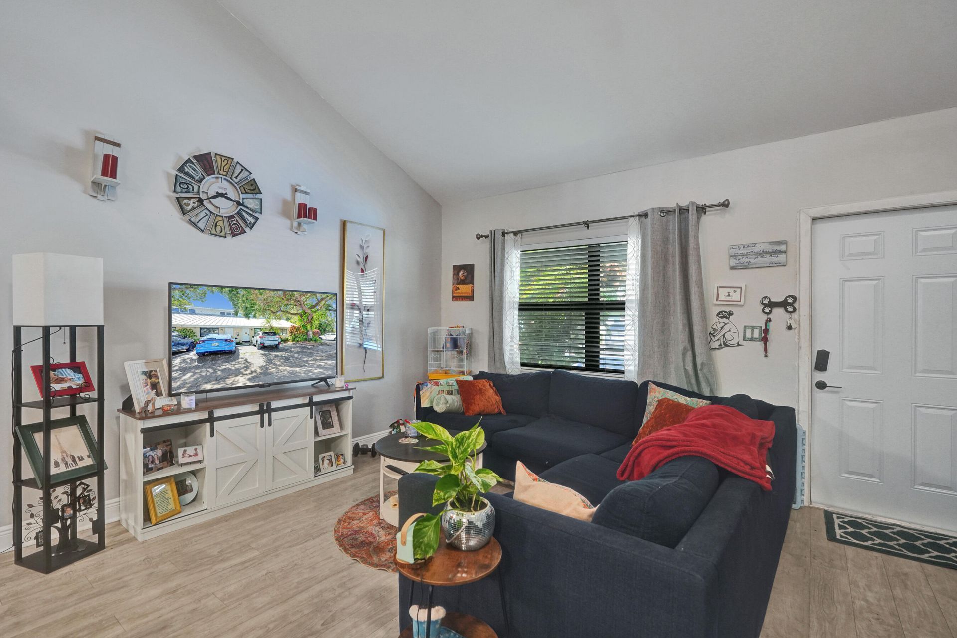 1455 Holly Heights Drive, Unit 2, Fort Lauderdale, FL 33304 Photo