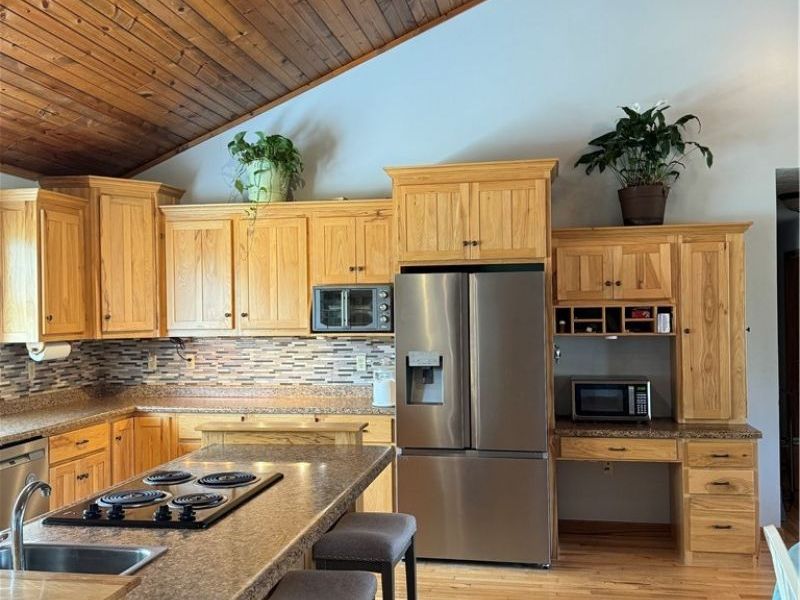 7833 Butcher Knife Road , Roseville, OH 43777 Photo 4