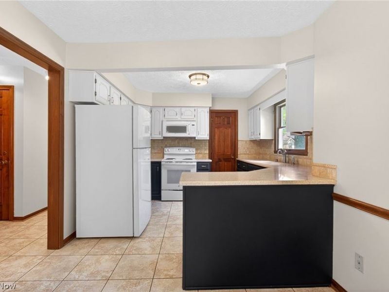 5346 Burlawn Street NW, Canton, OH 44708 Photo 10