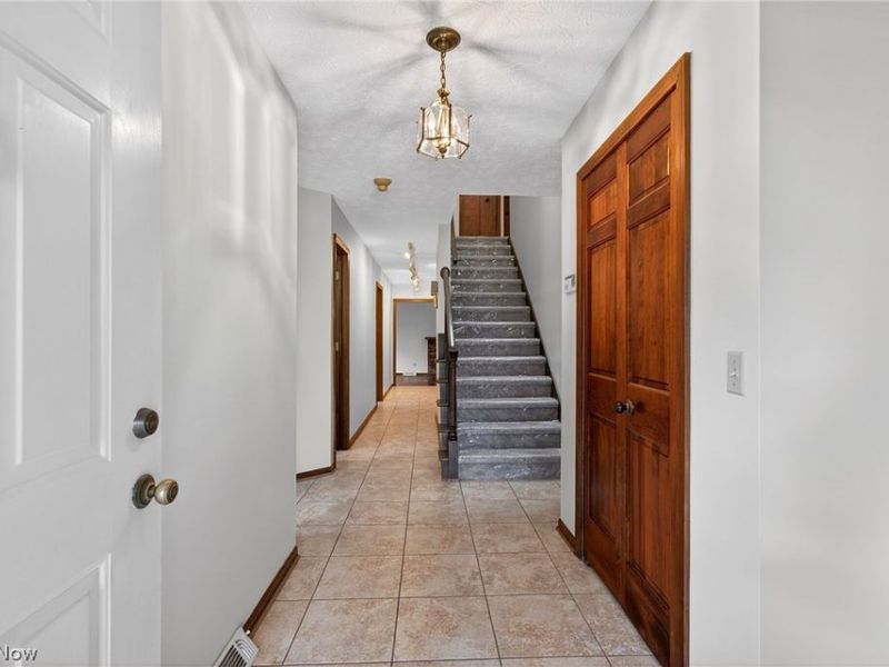 5346 Burlawn Street NW, Canton, OH 44708 Photo 21