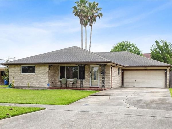 2800 HYMAN Place , New Orleans, LA 70131