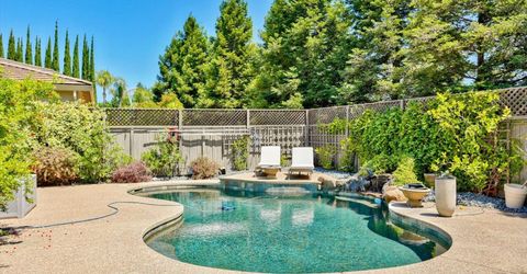 1708 Poppy Field Dr, Roseville, CA 95661 Photo