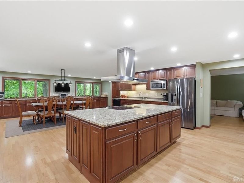 2780 E Spring Valley Pike, Washington Township, OH 45458 Photo 12
