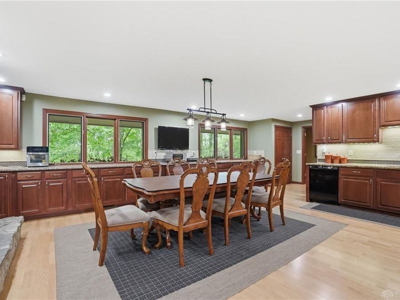 2780 E Spring Valley Pike, Washington Township, OH 45458 Photo 21