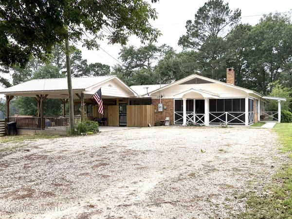 27942 57 Highway, Leakesville, MS 39451