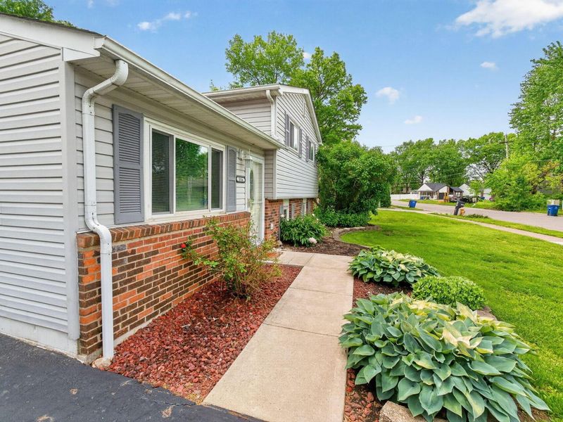 3554 Hines Road, Columbus, OH 43230 Photo 4
