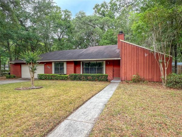 720 SW 77TH TERRACE , GAINESVILLE, FL 32607