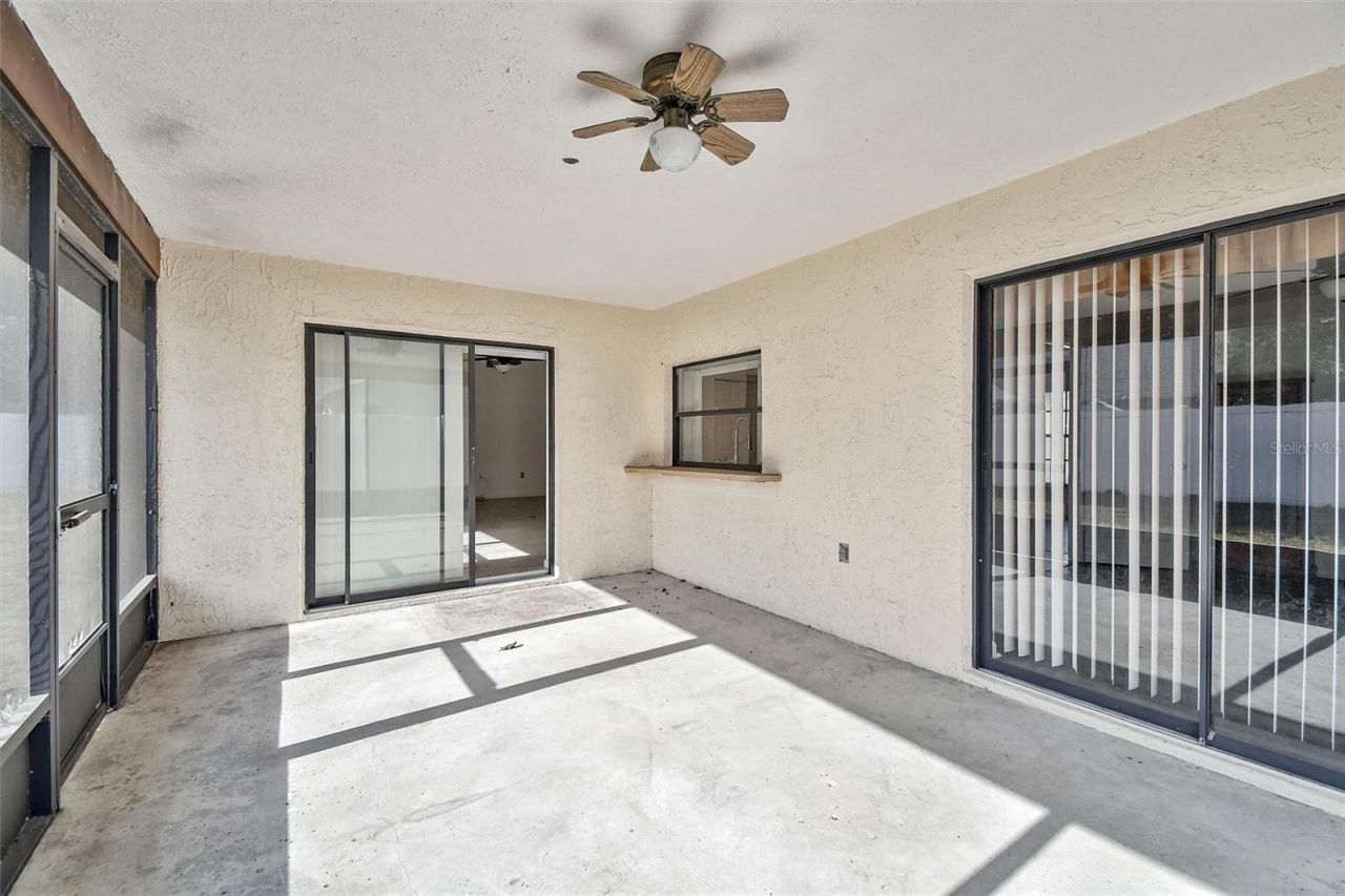 4422 Tall Oak Lane, New Port Richey, FL 34653 Photo