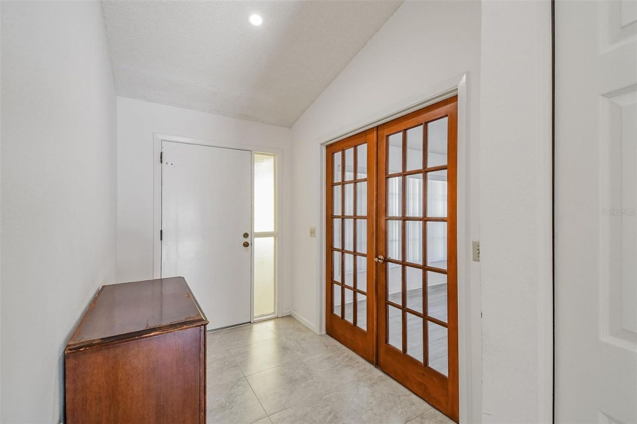 4422 Tall Oak Lane, New Port Richey, FL 34653 Photo