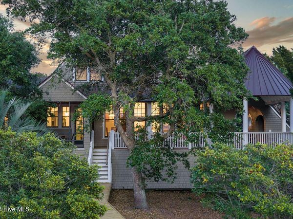 10 Green Teal Trail, Bald Head Island, NC 28461