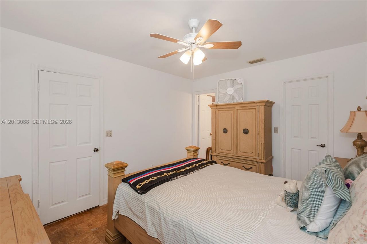 430 NE 210th Cir Ter , Unit 201-3, Miami, FL 33179 Photo