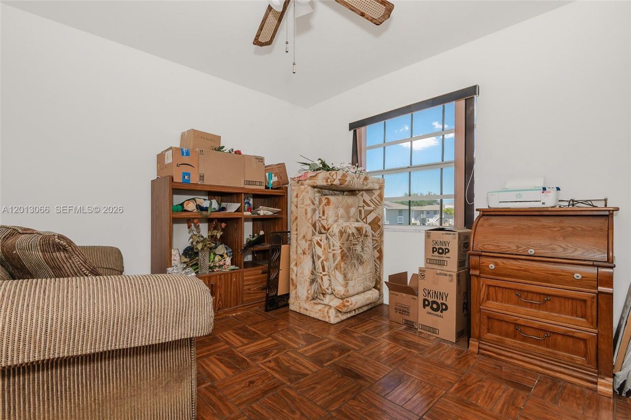 430 NE 210th Cir Ter , Unit 201-3, Miami, FL 33179 Photo