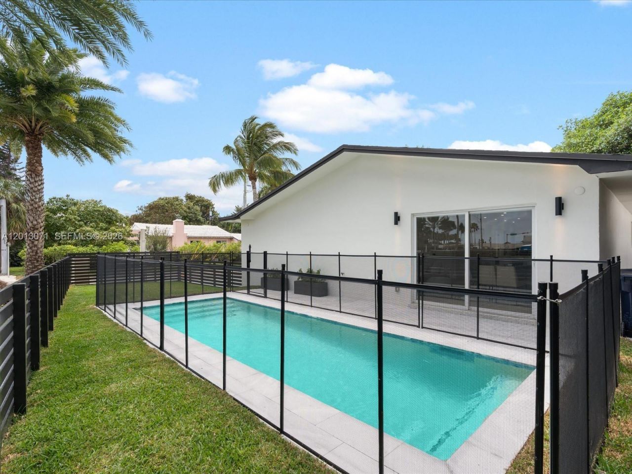 301 88th St , Surfside, FL 33154 Photo