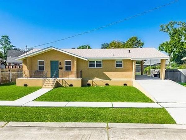1312 GENERES Drive , Harahan, LA 70123