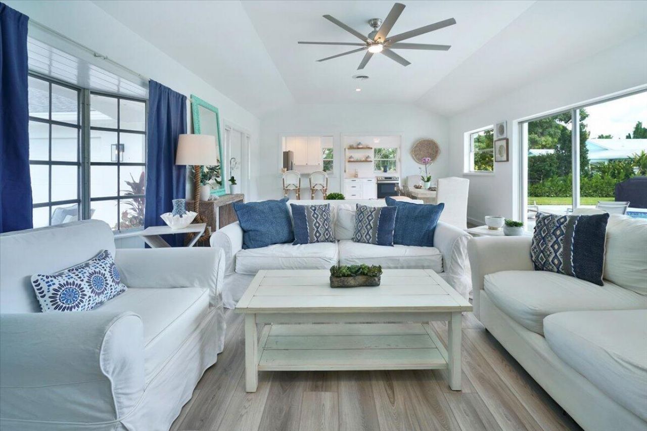 76 W Fairview W W, Tequesta, FL 33469 Photo