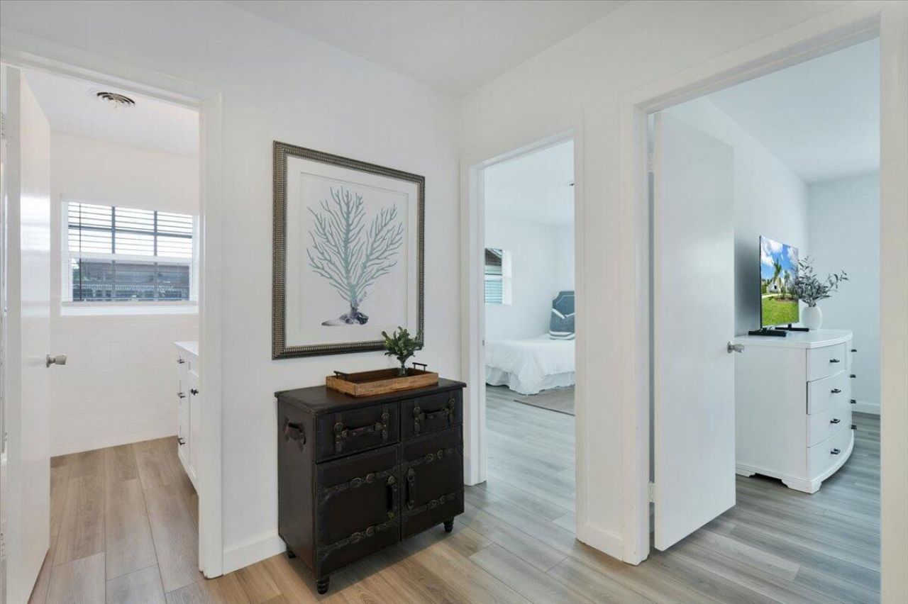 76 W Fairview W W, Tequesta, FL 33469 Photo