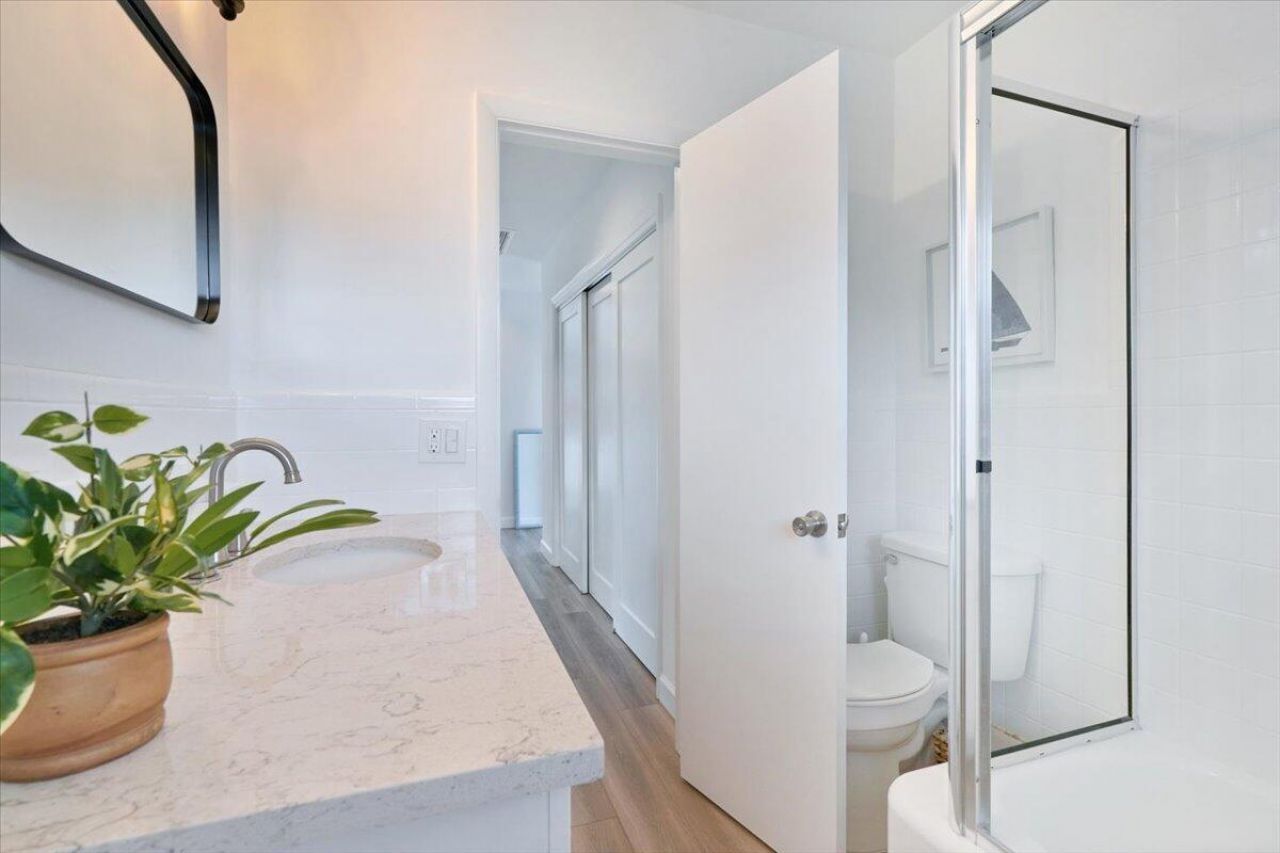 76 W Fairview W W, Tequesta, FL 33469 Photo