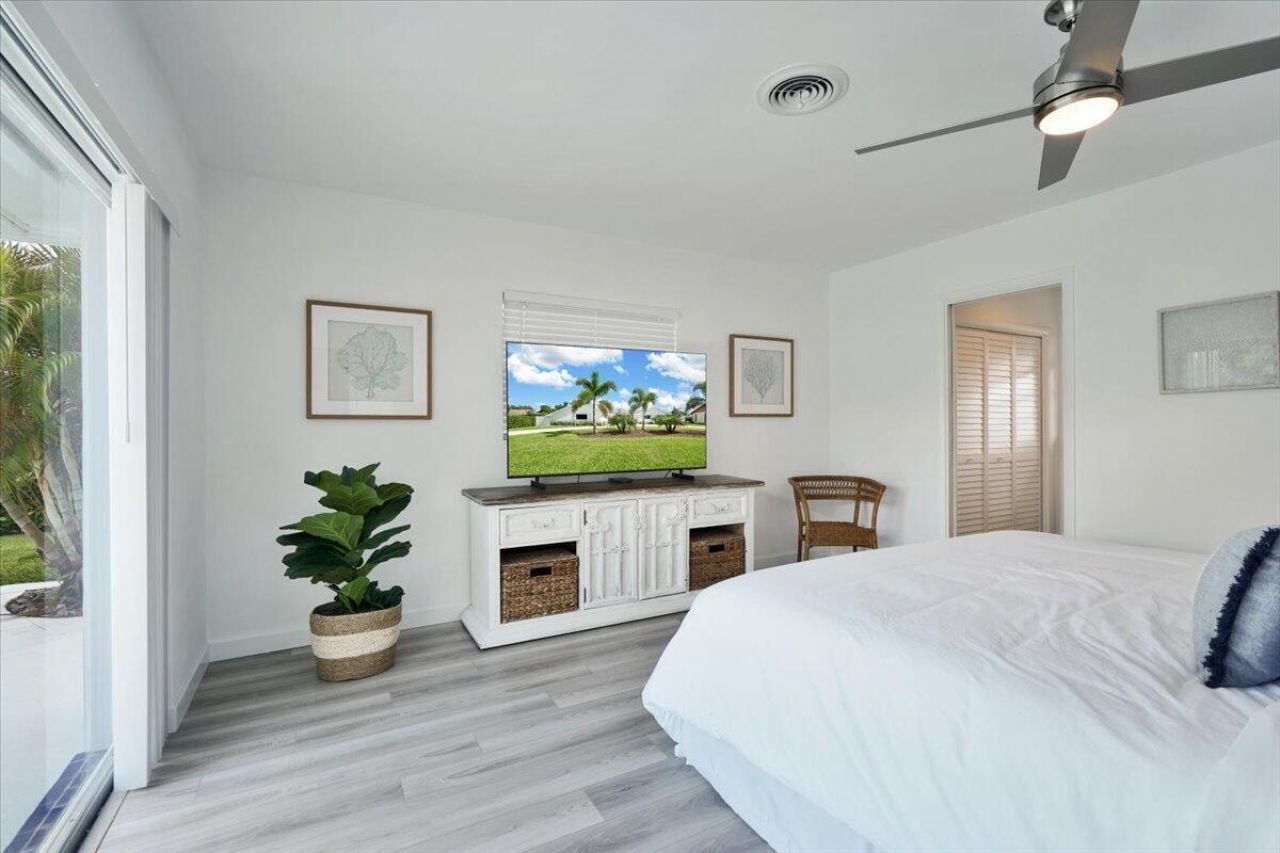 76 W Fairview W W, Tequesta, FL 33469 Photo
