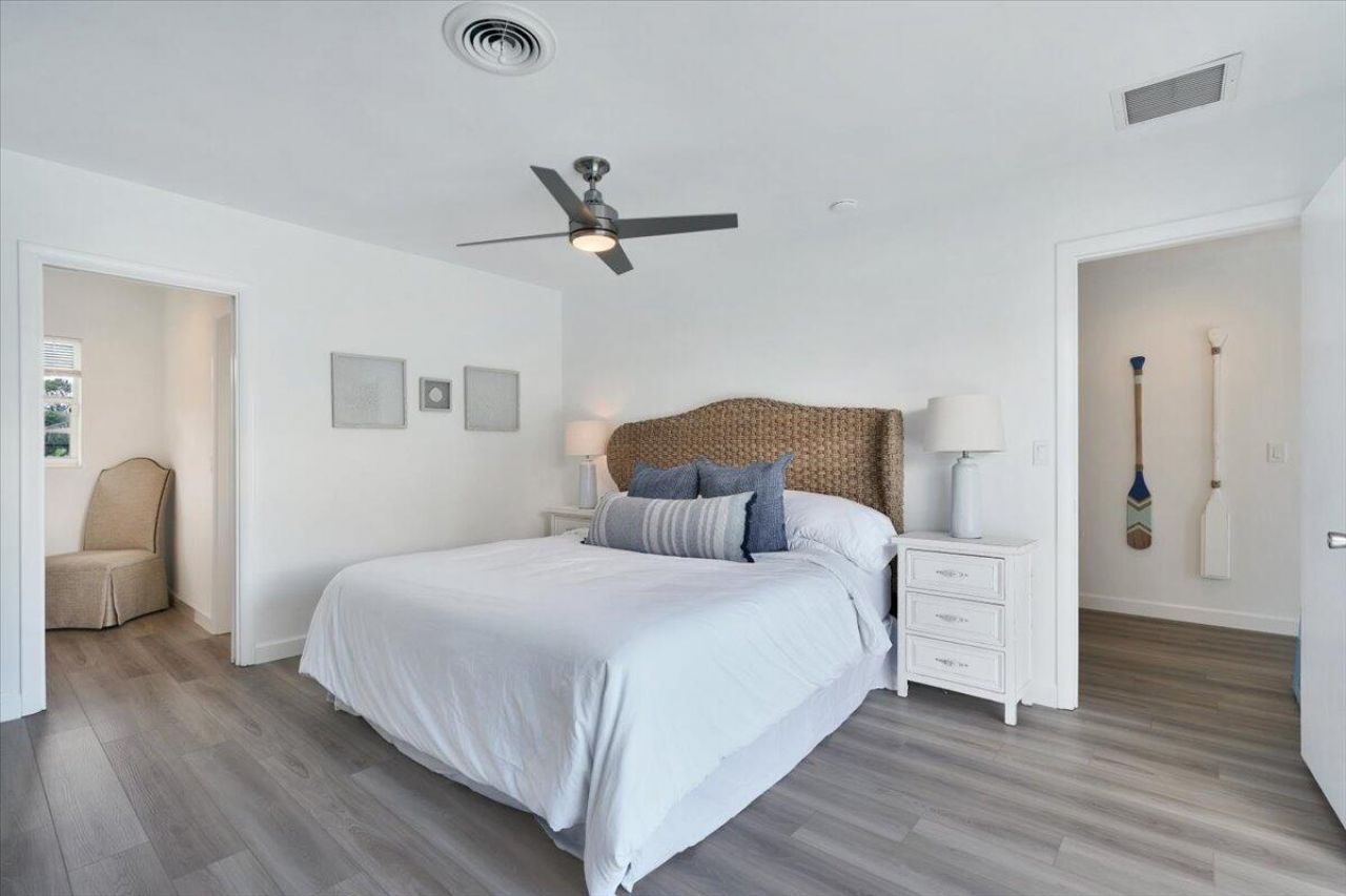 76 W Fairview W W, Tequesta, FL 33469 Photo