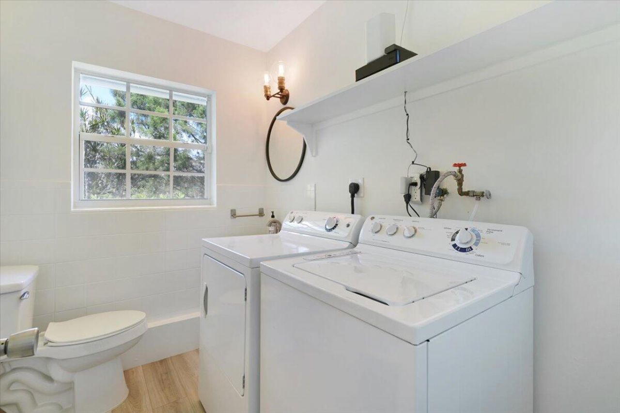 76 W Fairview W W, Tequesta, FL 33469 Photo